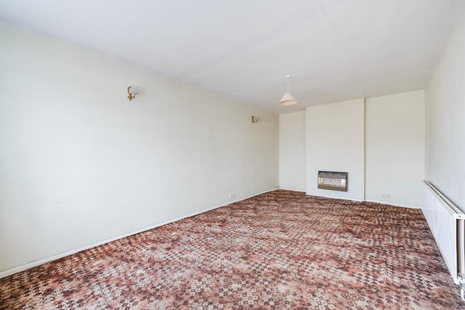 Cox Lane, Ewell | The Personal Agent